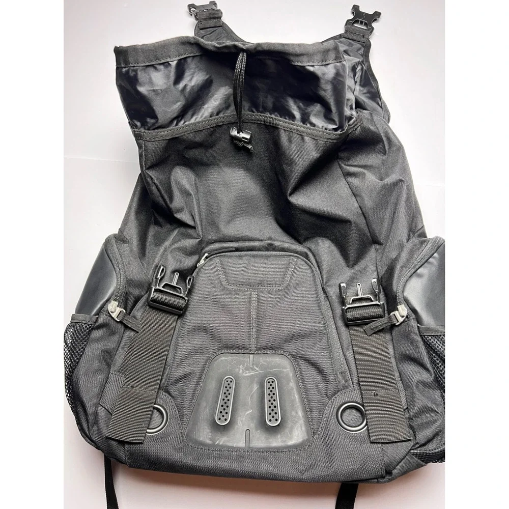 Oakley Backpack Unisex One Size Black Tactical Technical Top Load Buckle Bag